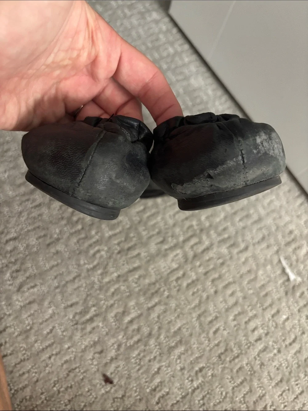 Tory Burch Black Leather Logo Round-Toe Ballet Flats